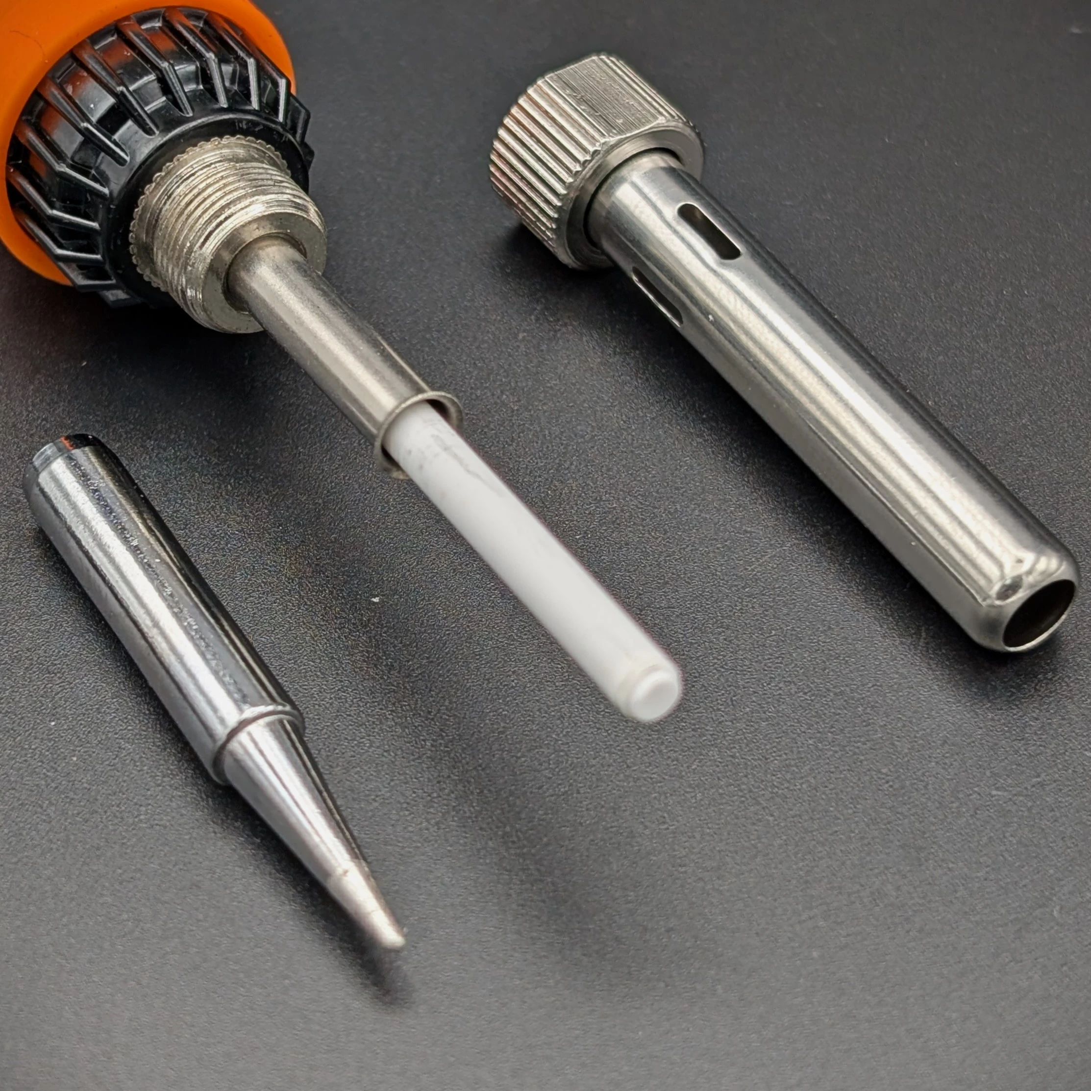 Visual of the 900M tip system on a soldering iron