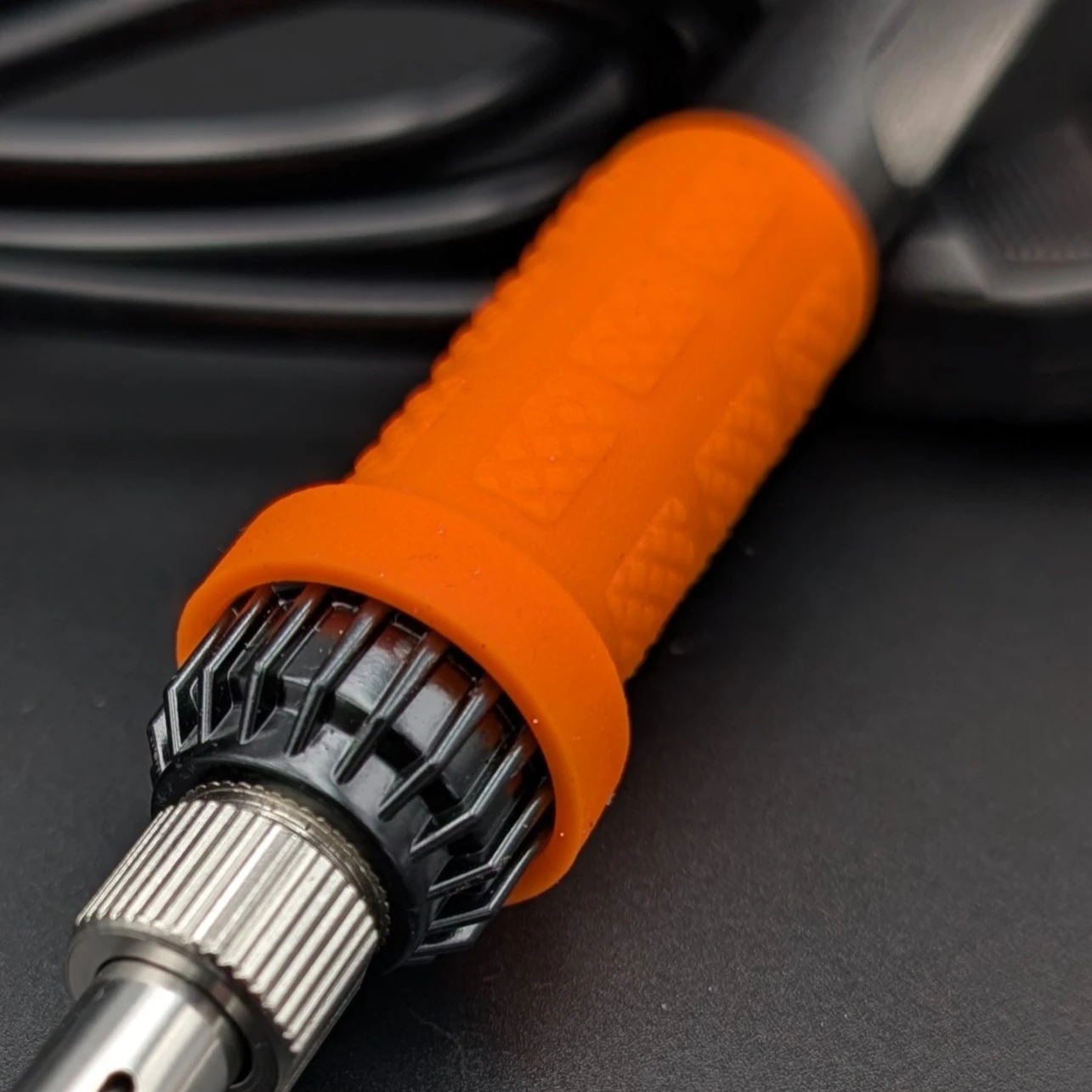 Visual of the soft silicone grip sleeve